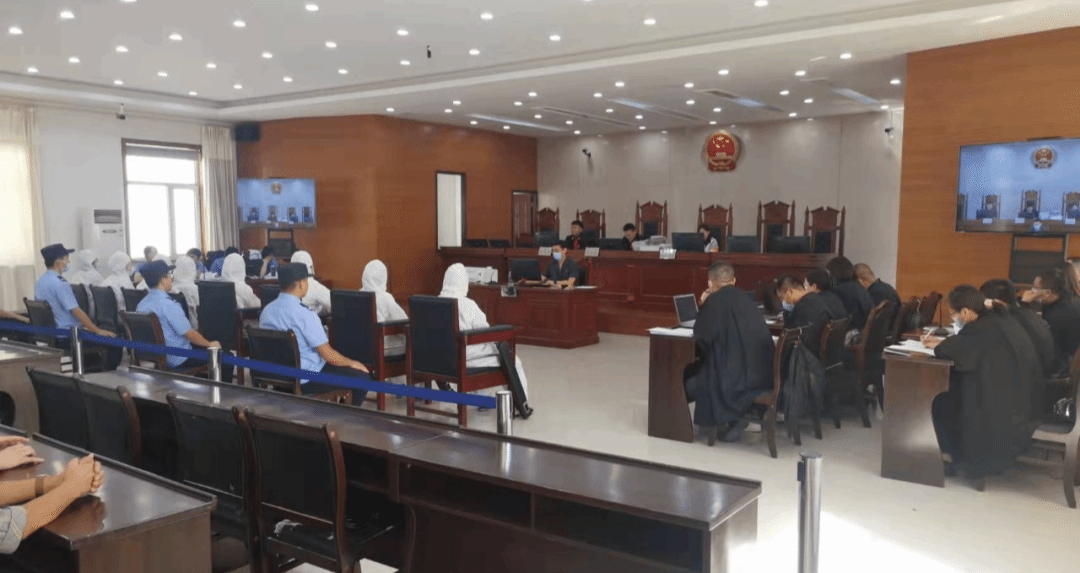 8人在内蒙古鄂尔多斯从事邪教活动被判刑