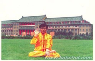 揭开邪教主们靠“神”行骗的秘籍