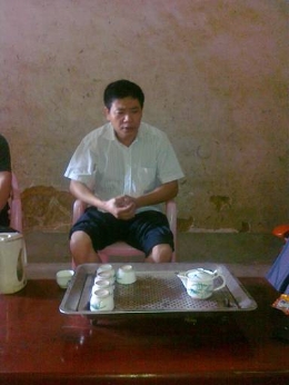 “实际神”毁了沈家三个家庭（图）